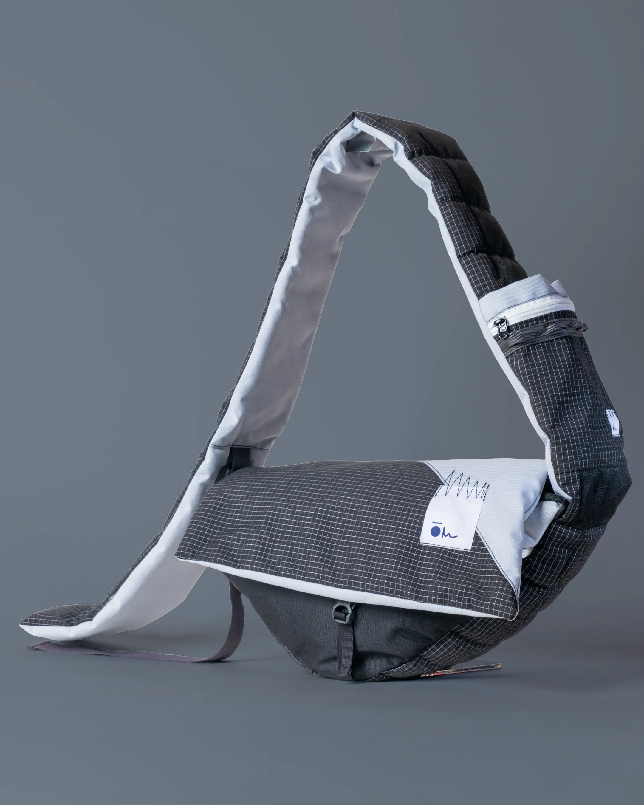 JADA II - TRON - Image 3